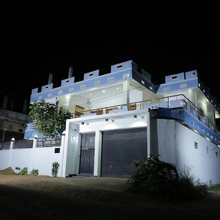 Birunthavanam Vavuniya المظهر الخارجي الصورة